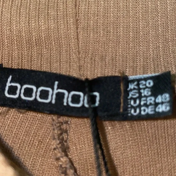 Boohoo sweater - Picture 3 of 3